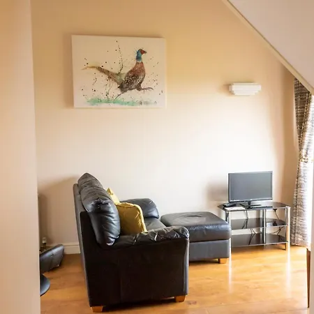 Daire Grange Farm Cottages, Wressle Selby